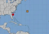 Huracán Dorian a 100 millas de Daytona beach, Florida y la tormenta Gabrille al oeste-noroeste de Cabo Verde