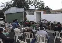 Asamblea Vecinal denuncia contaminación ambiental por taller de desabolladura y pintura en Villa Faro