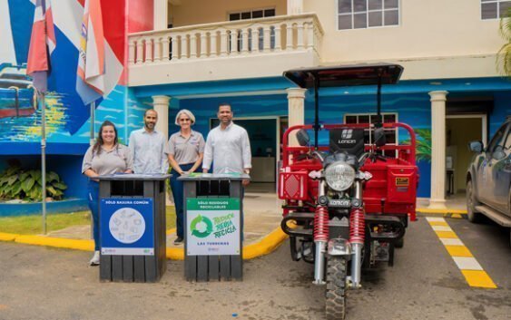 Usaid dona equipos esenciales para el manejo de residuos en la provincia de Samaná