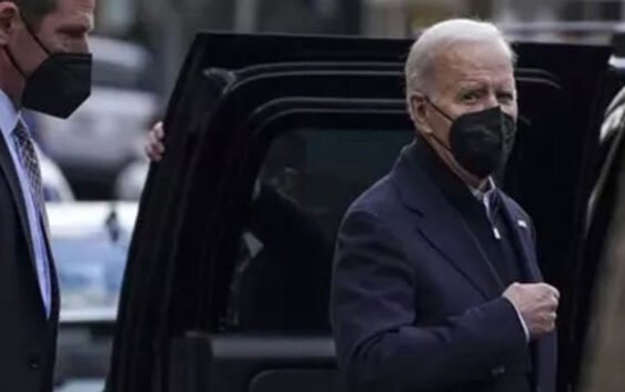 Demócratas MUY democráticamente hacen renunciar a Joe Biden «como candidato» pero no «como Presidente»