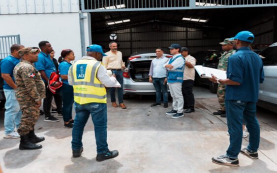 Alcaldía del Distrito Nacional notifica a dueños de negocios que ocupan espacios públicos en Ensanche Quisqueya; Vídeo