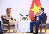 Carolina Mejía se reune con el primer ministro de Vietnam